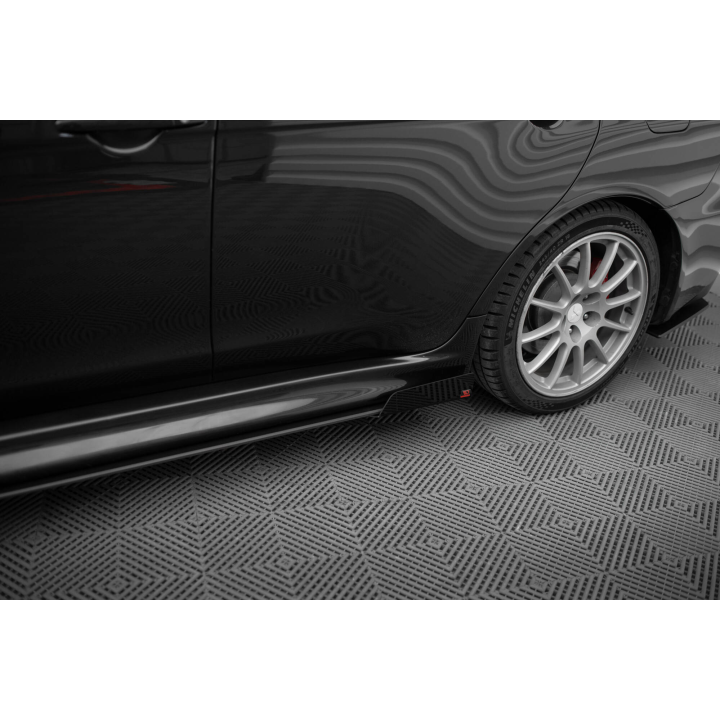 Dokładki progów Street Pro + Flaps Mitsubishi Lancer EVO X