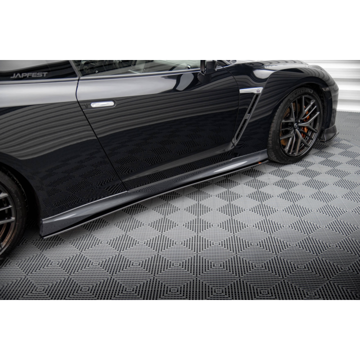 Dokładki progów Street Pro Nissan GTR R35 Facelift