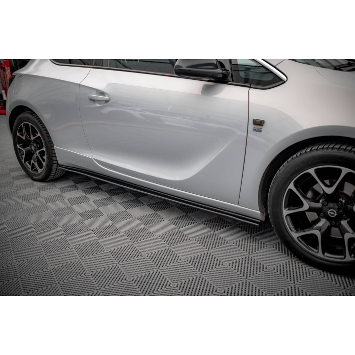 Dokładki progów Street Pro Opel Astra GTC OPC-Line J
