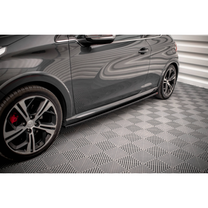 Dokładki Progów Peugeot 208 GTi Mk1