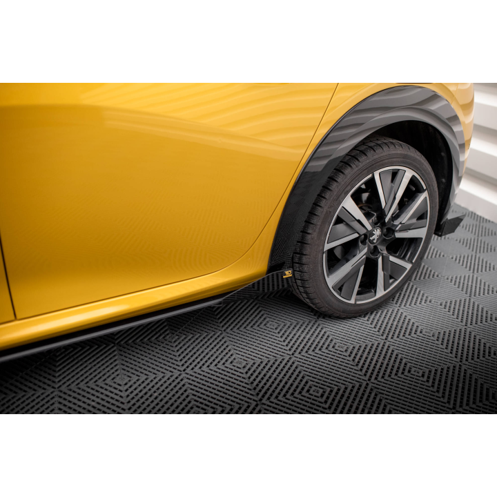 Flapsy Boczne Peugeot 208 GT Mk2