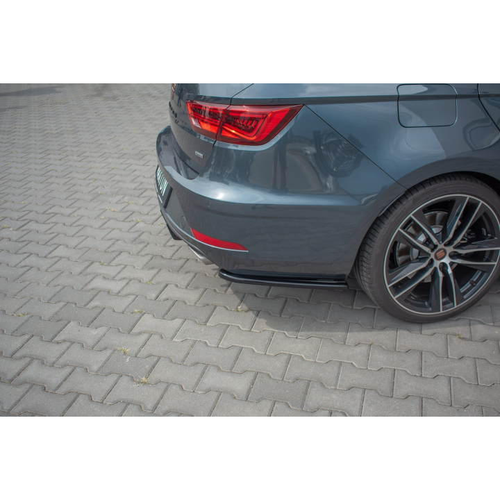 Splittery Tylne Boczne V.1 Seat Leon Cupra Mk3 FL Sportstourer