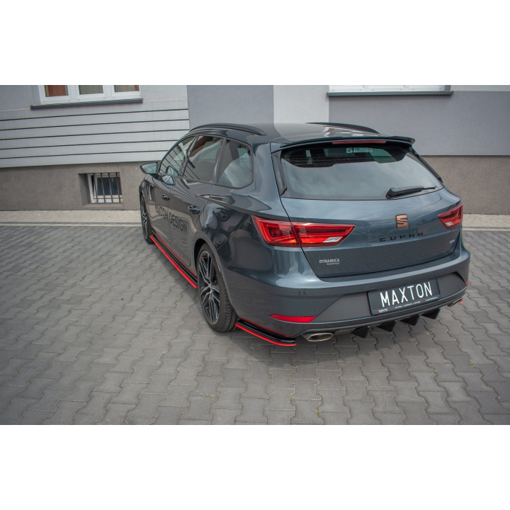 Splittery Tylne Boczne V.4 Seat Leon Cupra Mk3 FL Sportstourer