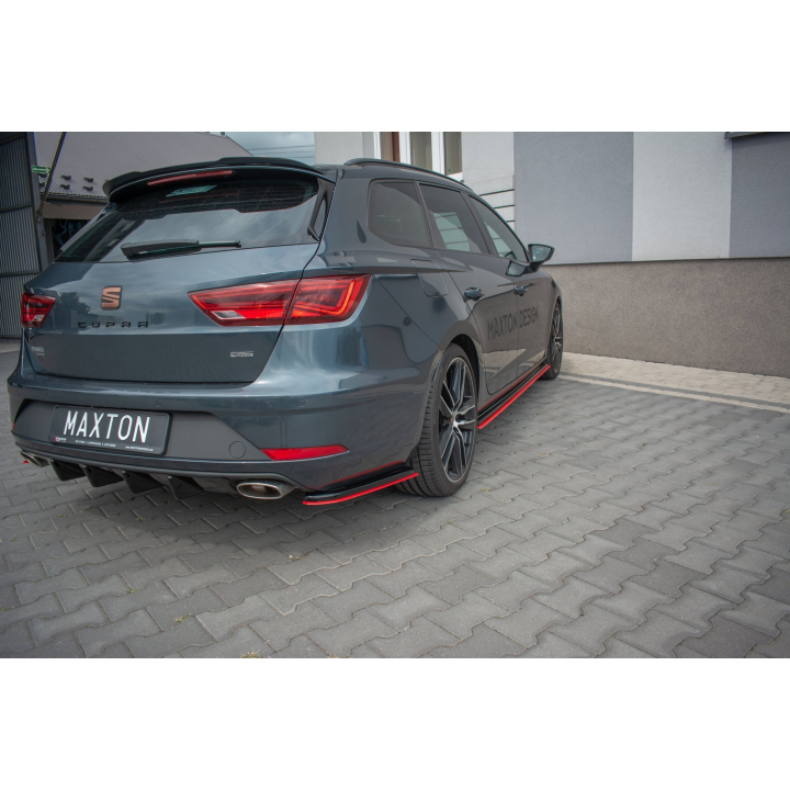 Splittery Tylne Boczne V.4 Seat Leon Cupra Mk3 FL Sportstourer