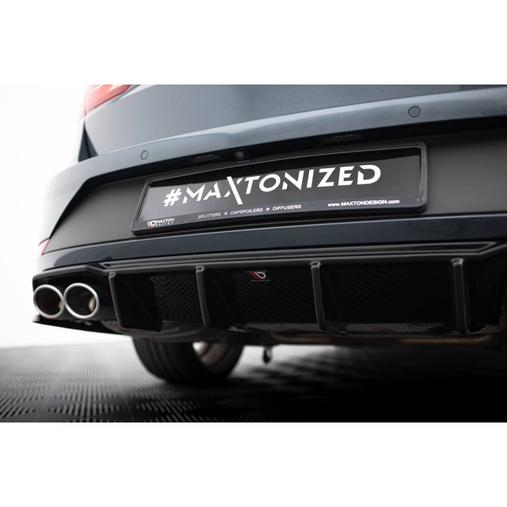 Dokładka Tylna V.3 Seat Leon Cupra ST Mk3 FL