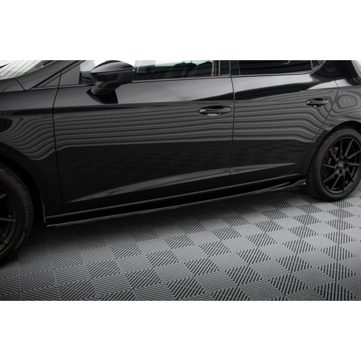 Dokładki Progów V.4 Seat Leon Cupra / FR Mk3 FL