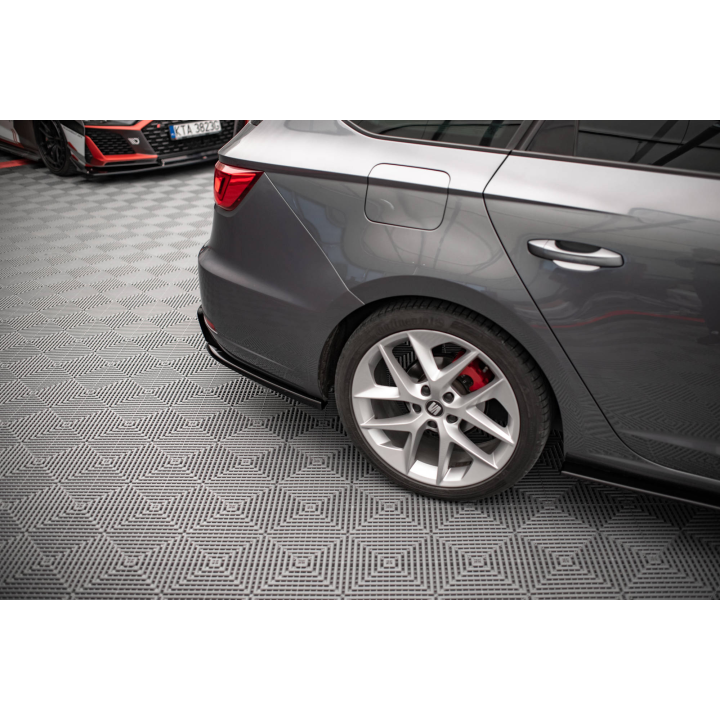 Splittery Tylne Boczne V.2 Seat Leon FR Sportstourer Mk3