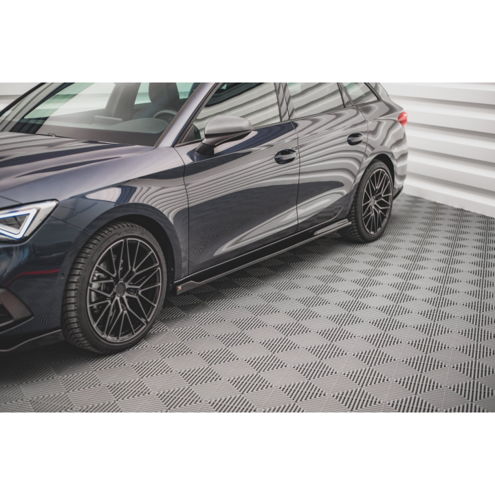 Dokładki Progów V.2 Seat Leon FR ST / Hatchback Mk4 / Cupra Leon ST / Hatchback Mk1 / Mk1 Facelift