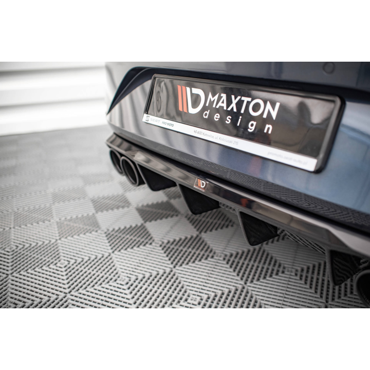 Dokładka Tylna + Atrapa Wydechu Seat Leon FR Hatchback Mk4