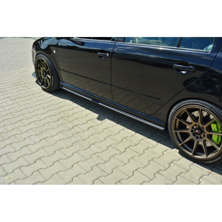 Dokładki Progów Skoda Fabia RS Mk1
