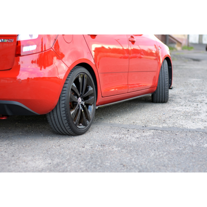 Dokładki Progów Skoda Fabia RS Mk2