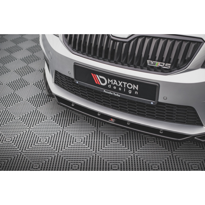Splitter Przedni V.4 Skoda Octavia RS Mk3