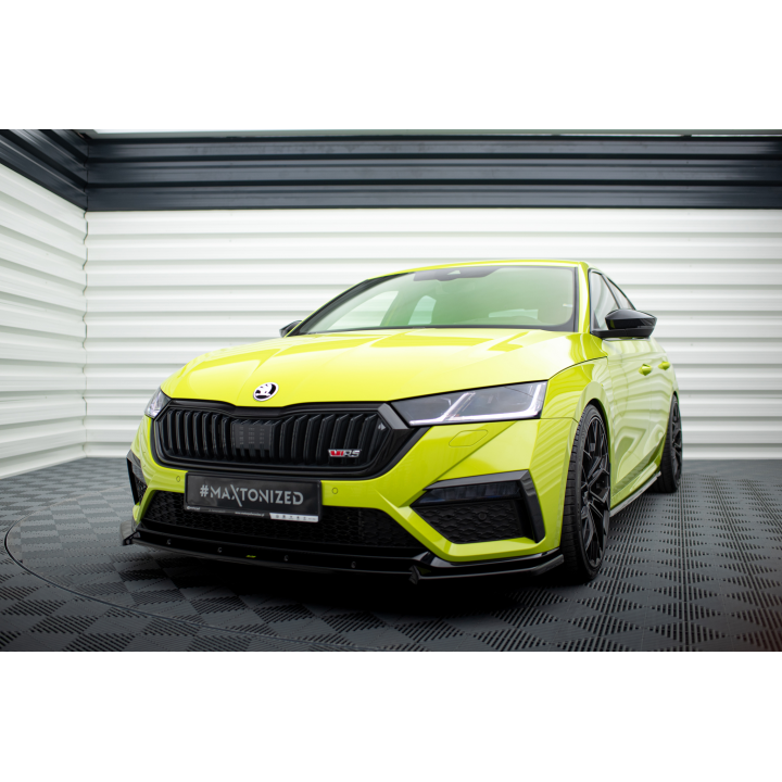 Splitter Przedni V.1 Skoda Octavia RS Mk4