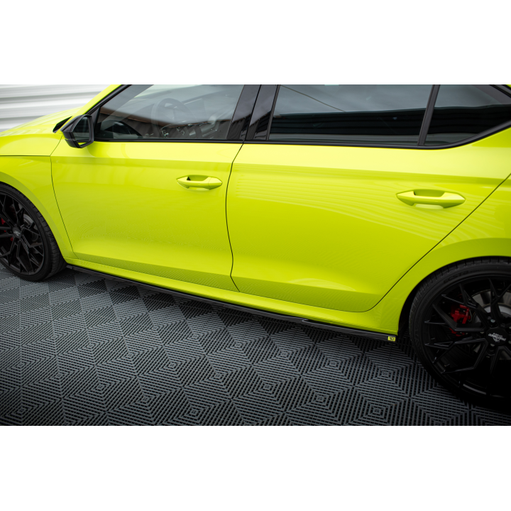 Dokładki Progów V.1 Skoda Octavia RS Liftback / Combi Mk4