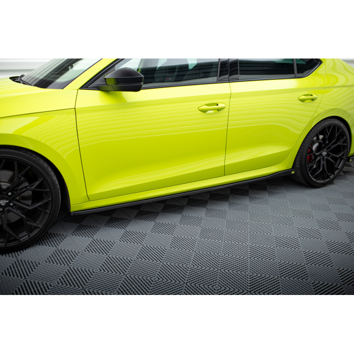 Dokładki Progów V.2 Skoda Octavia RS Liftback / Combi Mk4