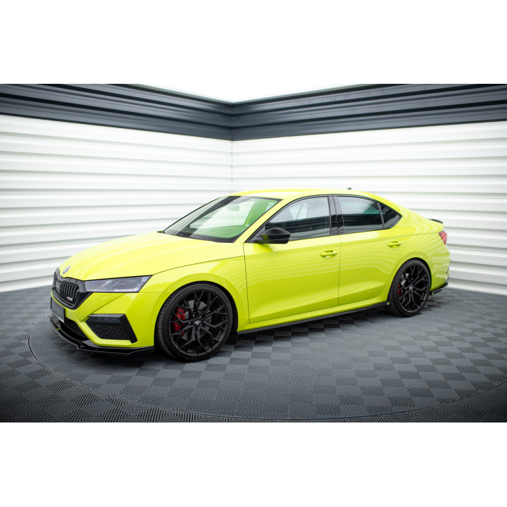 Dokładki Progów V.2 Skoda Octavia RS Liftback / Combi Mk4
