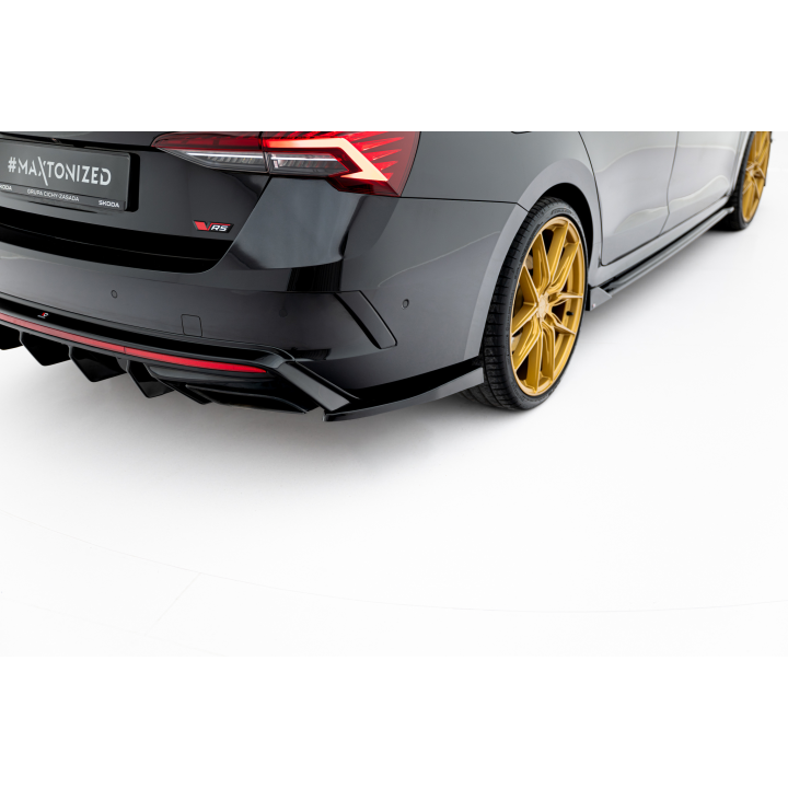 Splittery Tylne Boczne V.4 Skoda Octavia RS Mk4