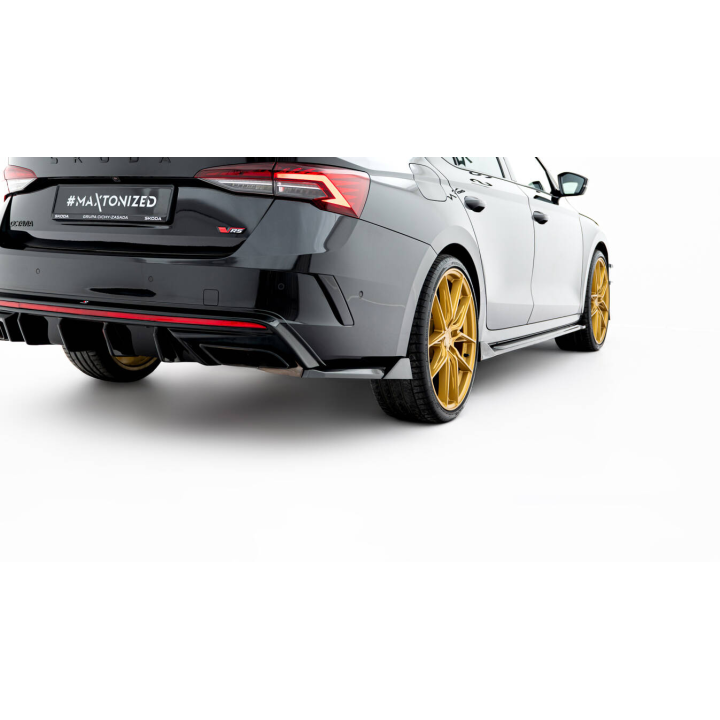 Splittery Tylne Boczne V.8 Skoda Octavia RS Liftback / Combi Mk4 Facelift
