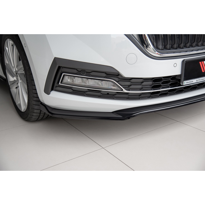 Splitter Przedni V.2 Skoda Octavia Mk4