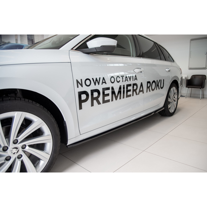 Dokładki Progów V.2 Skoda Octavia Mk4