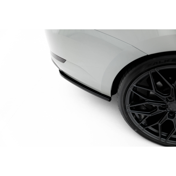 Splittery Tylne Boczne V.2 Skoda Superb Liftback / Combi Mk3