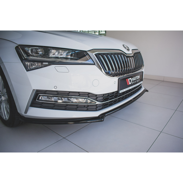 Splitter Przedni V.1 Skoda Superb Liftback / Combi Mk3 Facelift
