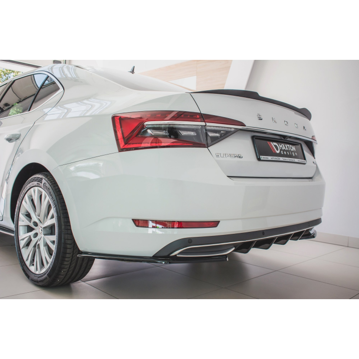 Tylna Dokładka Skoda Superb Liftback / Combi Mk3 FL