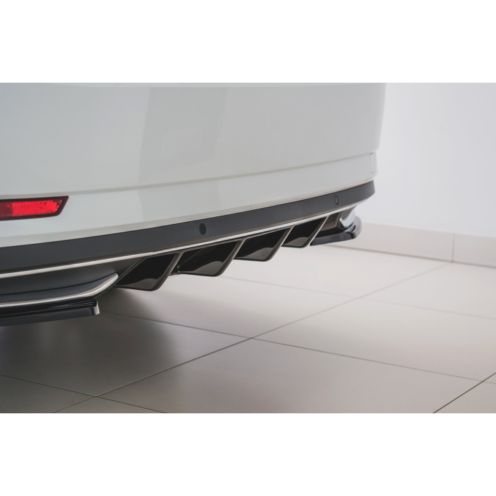 Tylna Dokładka Skoda Superb Liftback / Combi Mk3 FL