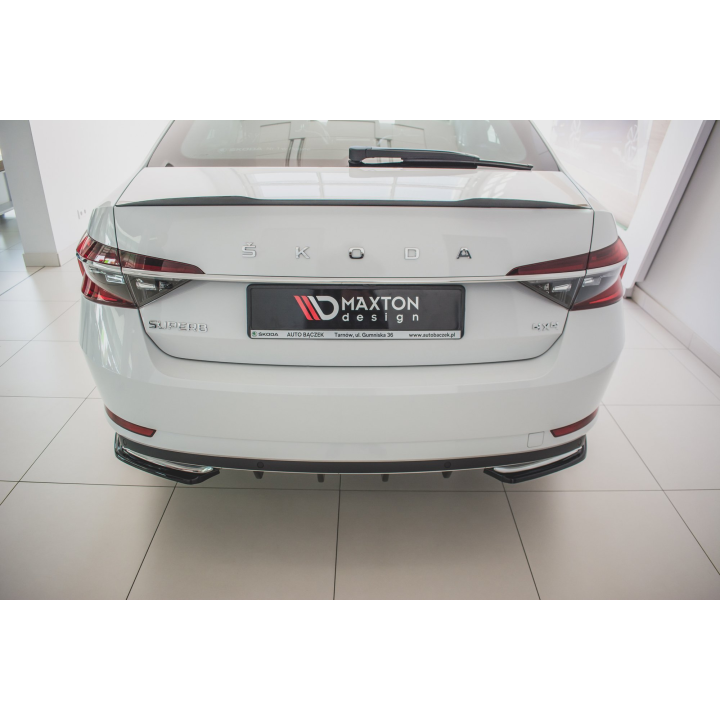 Splittery Tylne Boczne Skoda Superb Liftback / Combi Mk3 Facelift