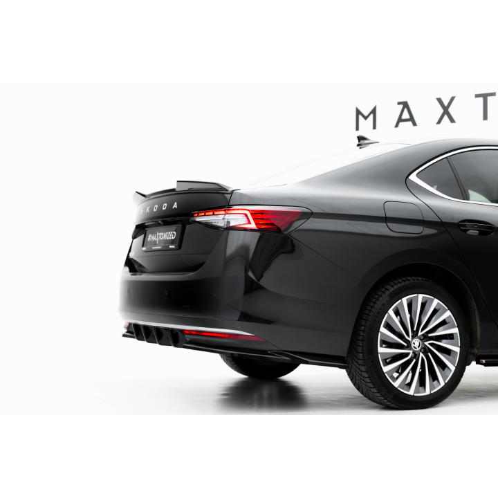 Splittery Tylne Boczne V.1 Skoda Superb Mk4