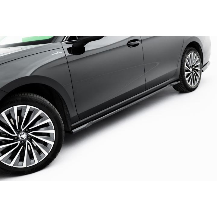 Zestaw Splitterów V.1 Skoda Superb Sedan Mk4