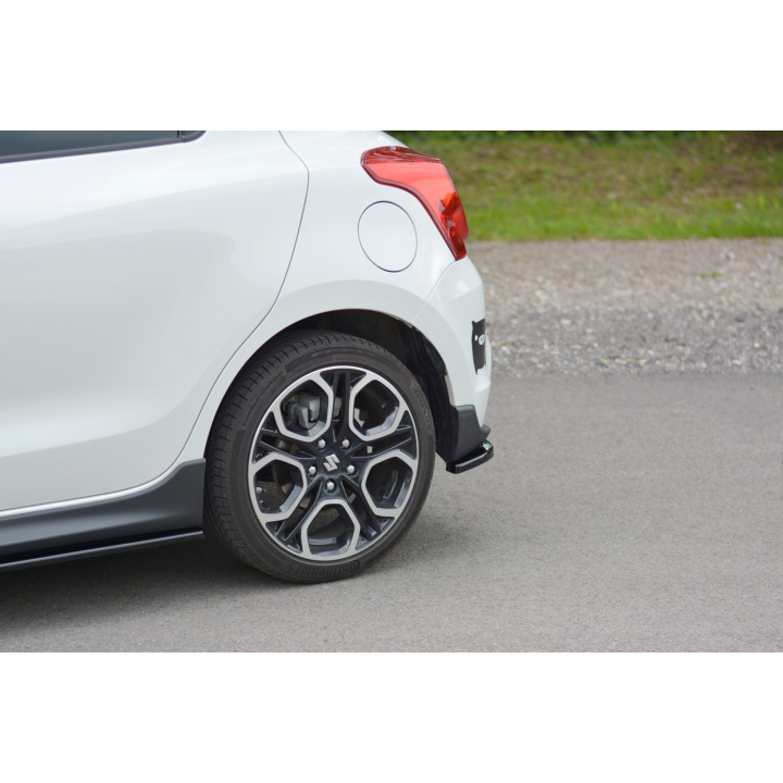 Splittery Tylne Boczne Suzuki Swift Mk6