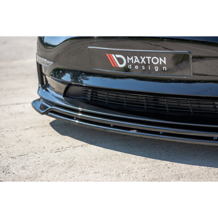 Splitter Przedni V.2 Tesla Model 3