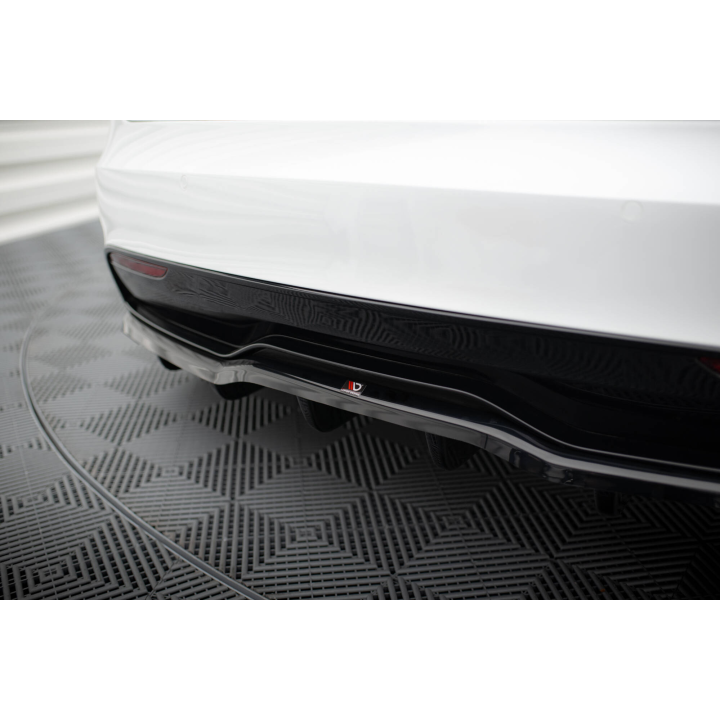 Splitter Tylny (Z Dyfuzorem) V.1 Tesla Model S Plaid Mk1 Facelift