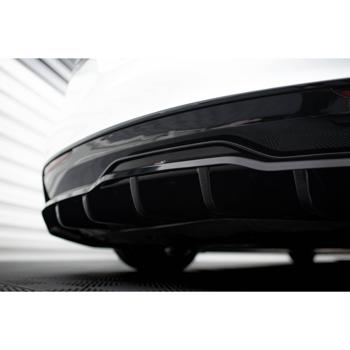 Splitter Tylny (Z Dyfuzorem) V.1 Tesla Model S Plaid Mk1 Facelift