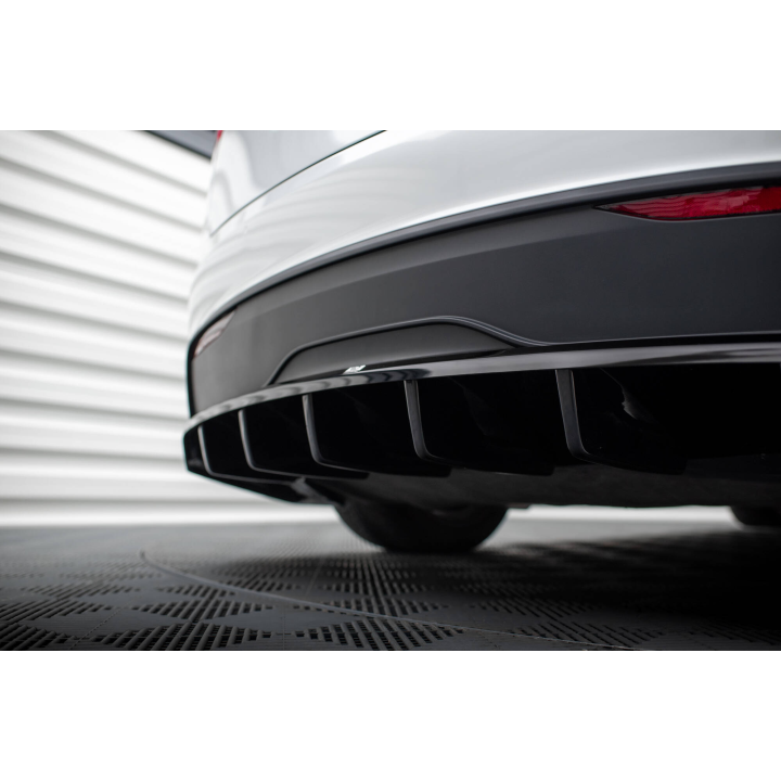Splitter Tylny (Z Dyfuzorem) Tesla Model X Mk1 Facelift