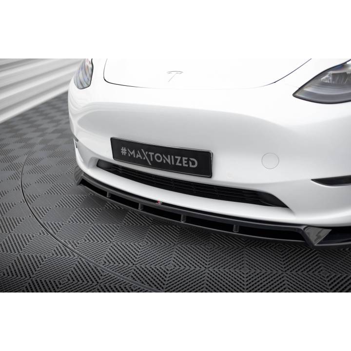 Splitter Przedni V.2 Tesla Model Y