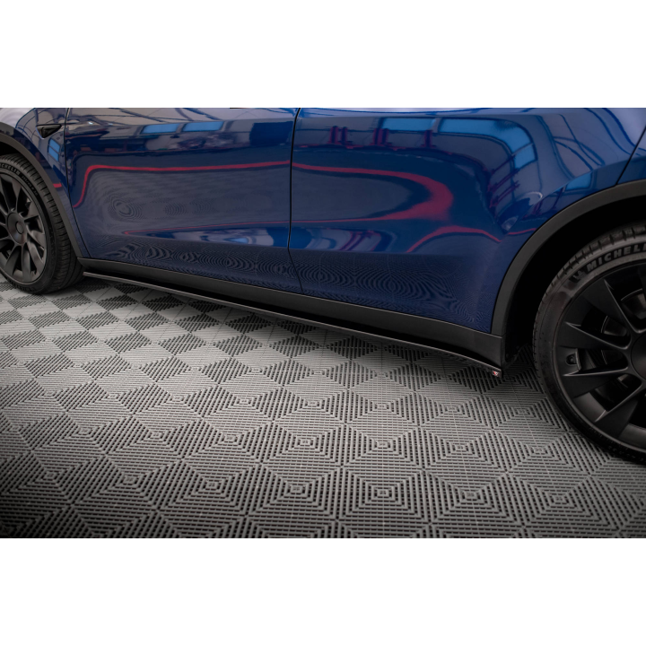 Dokładki Progów V.2 Tesla Model Y