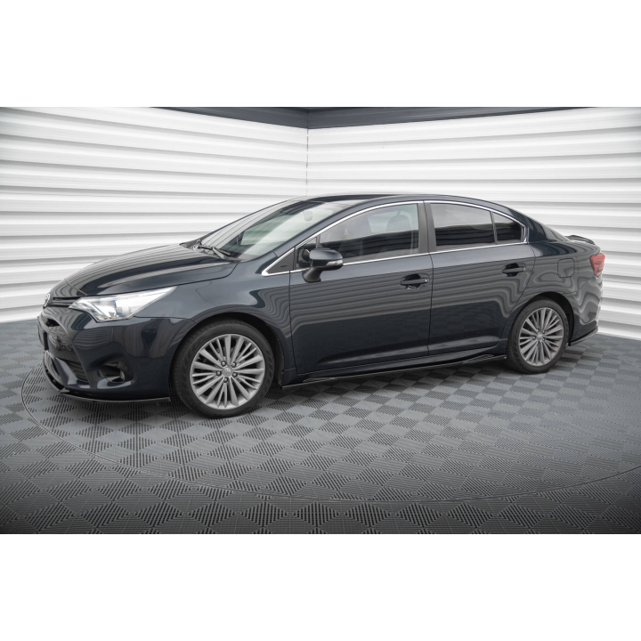 Dokładki Progów Toyota Avensis Mk3 Facelift