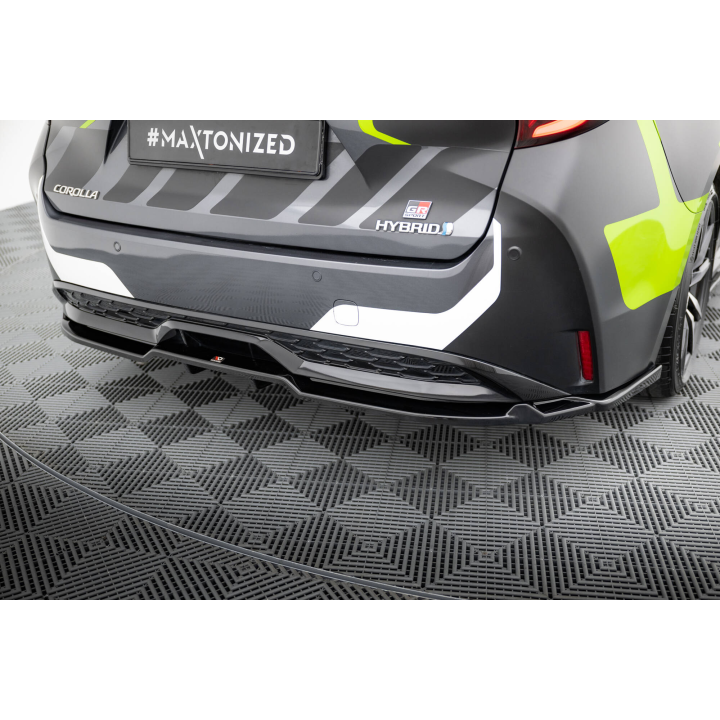 Splitter Tylny (Z Dyfuzorem) Toyota Corolla GR Sport Touring Sports XII