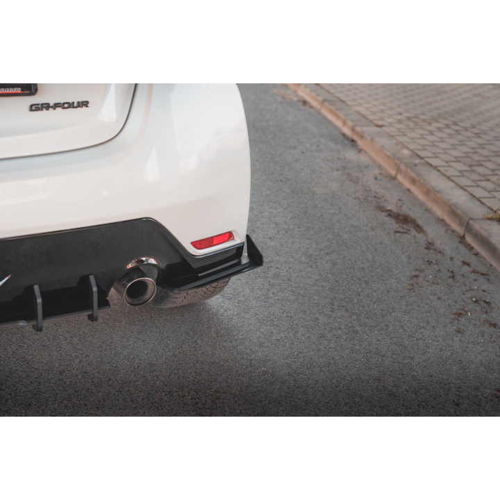 Splittery Tylne Boczne Street Pro + Flaps Toyota GR Yaris Mk4