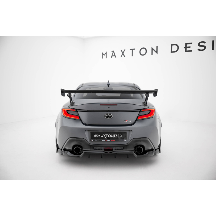 Karbonowy Spoiler Z Zewnętrznymi Wspornikami Toyota GR86 / Subaru BRZ Mk2