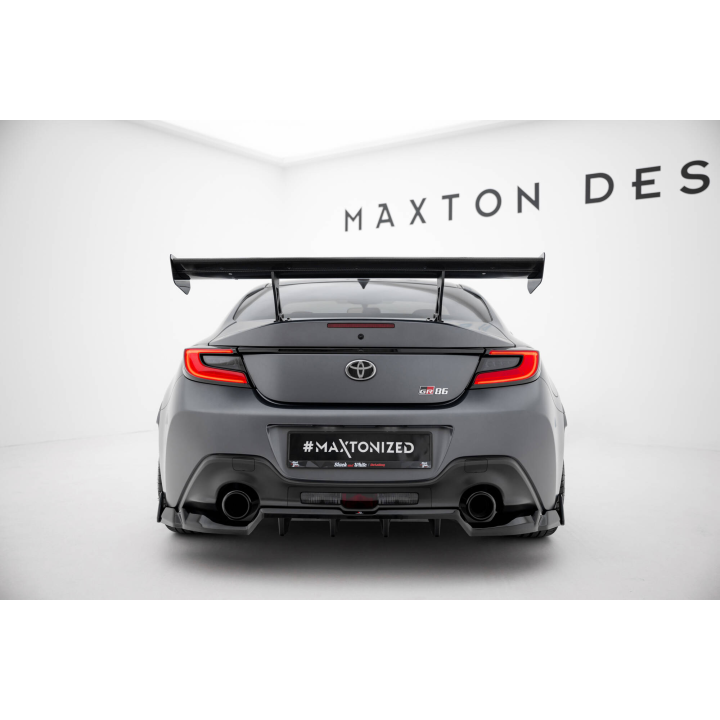 Karbonowy Spoiler Z Wewnętrznymi Wspornikami Toyota GR86 / Subaru BRZ Mk2