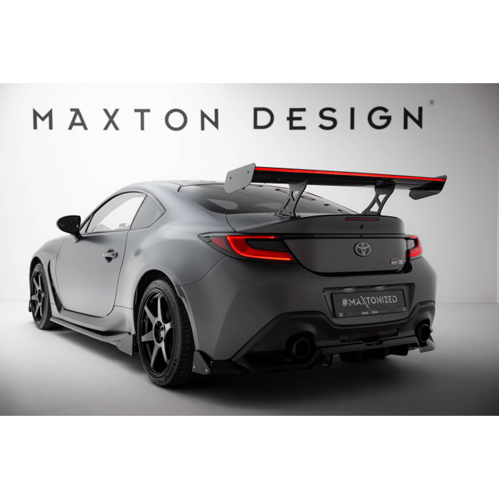 Karbonowy Spoiler Z Wewnętrznymi Wspornikami + LED Toyota GR86 / Subaru BRZ Mk2