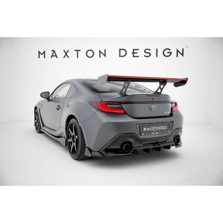 Karbonowy Spoiler Z Wewnętrznymi Wspornikami + LED Toyota GR86 / Subaru BRZ Mk2