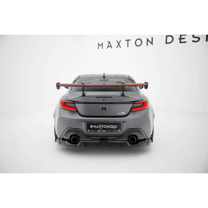 Karbonowy Spoiler Z Górnymi Mocowaniami + LED Toyota GR86 / Subaru BRZ Mk2
