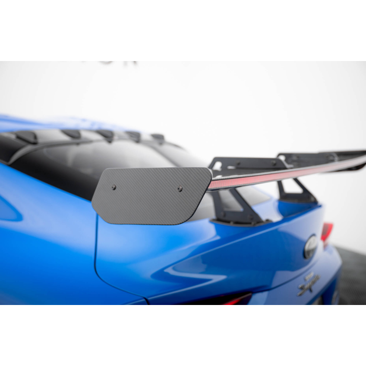 Karbonowy Spoiler Z Górnymi Mocowaniami + LED Toyota Supra Mk5