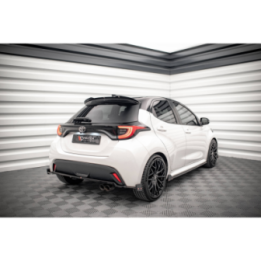 Splitter Tylny V.1 + Flaps Toyota Yaris Mk4