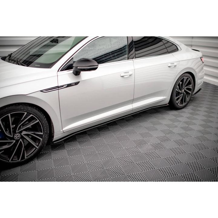 Dokładki progów Street Pro V.2 Volkswagen Arteon R / R-Line Sedan / Shooting Brake Mk1 Facelift
