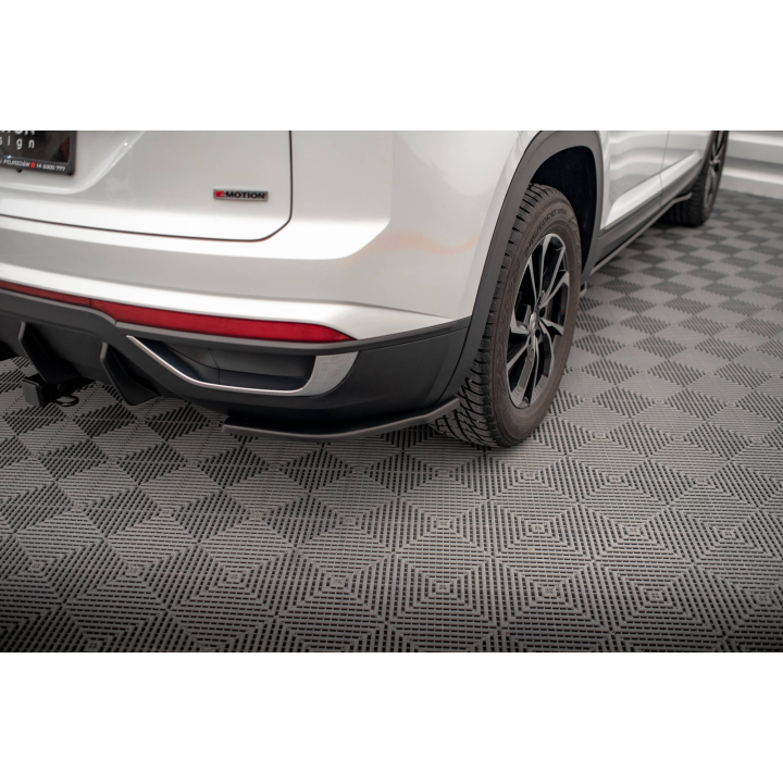 Splittery Tylne Boczne Volkswagen Atlas Cross